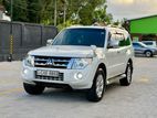 Mitsubishi Montero 2013
