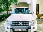 Mitsubishi Montero 2013