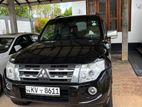 Mitsubishi Montero 2013