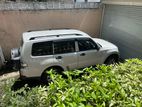 Mitsubishi Montero 2015