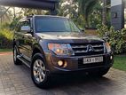 Mitsubishi Montero 3.2L-Diesel(25000km) 2013