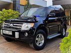 Mitsubishi Montero 7 Seater-Auto 3 L 2007