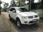 Mitsubishi Montero 7 Seater Jeep - For Rent
