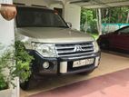 Mitsubishi Montero 76 2007