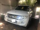 Mitsubishi Montero Auto 2011