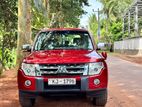 Mitsubishi Montero CENTRE SPARE WHEEL 2007