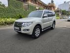 Mitsubishi Montero Diesel GLS 2015