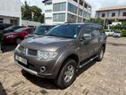 Mitsubishi Montero for Rent