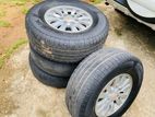 Mitsubishi Montero 265/70/16 Tyre