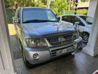 Mitsubishi Montero Fully Loaded 2004