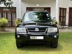 Mitsubishi Montero GDI 2003