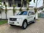 Mitsubishi Montero GLX 2013