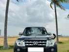 Mitsubishi Montero GLX 2013