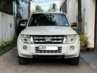 Mitsubishi Montero GLX 2013