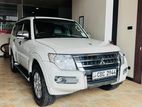 Mitsubishi Montero GLX V98 2018