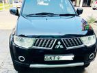 Mitsubishi Montero Jeep 2012