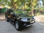 Mitsubishi Montero MONTERO-SPORT- 2011