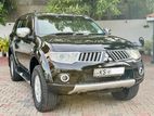 Mitsubishi Montero Sport 2011