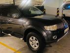 Mitsubishi Montero Sport 2011