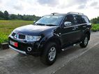 Mitsubishi Montero Sport 2011