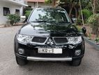 Mitsubishi Montero SPORT- 2011