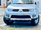 Mitsubishi Montero sport 2012