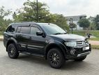 Mitsubishi Montero sport 2012