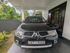 Mitsubishi Montero Sport 2012
