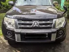 Mitsubishi Montero Sport 2013