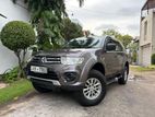 Mitsubishi Montero Sport 2014