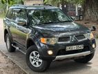 Mitsubishi Montero Sport 7 Seat AUTO 2012