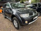 Mitsubishi Montero SPORT 7 SEATER 2012