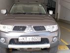 Mitsubishi Montero Sport (KH4 WGRPZR) 2011