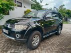 Mitsubishi Montero SPORTS 2011-2012 2011