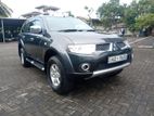 Mitsubishi Montero Sports 2011