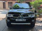 Mitsubishi Montero SPORTS- 2011