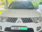 Mitsubishi Montero Sports 2012