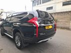 Mitsubishi Montero sports 2017