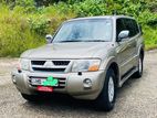 Mitsubishi Montero V6 2003