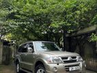 Mitsubishi Montero v6 2005