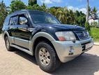 Mitsubishi Montero V6 For Rent