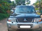 Mitsubishi Montero V6 Jeep for rent