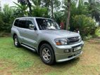 Mitsubishi Montero V75 2002