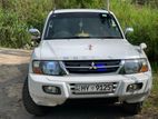 Mitsubishi Montero V75W 2001