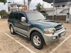 Mitsubishi Montero V76 2001