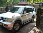 Mitsubishi Montero V78 2001