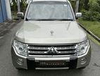 Mitsubishi Montero V93 2010