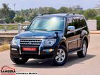 Mitsubishi Montero V93 PETROL 2007