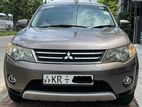 Mitsubishi Outlander 2011