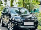 Mitsubishi Outlander 2011